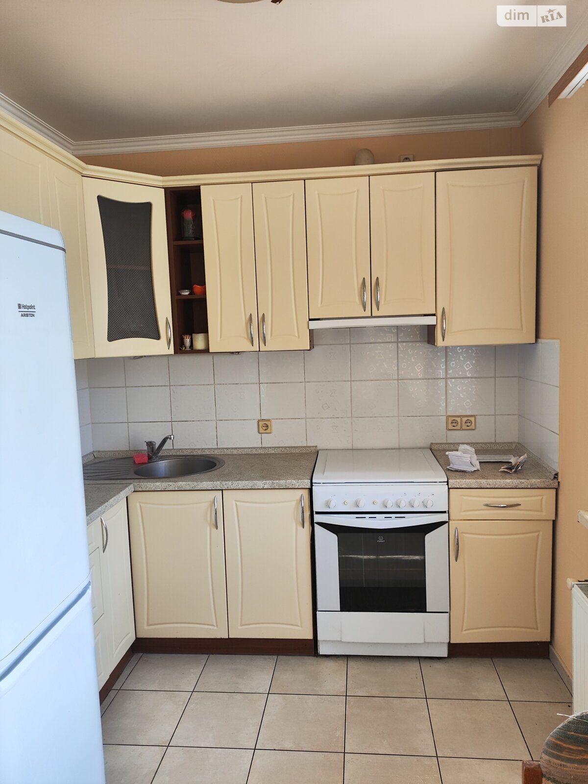 Продажа трехкомнатной квартиры в Киеве, на ул. Лобановского, фото 1 Продажа трехкомнатной квартиры в Киеве, на ул. Лобановского, фото 1
