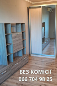 Продаж двокімнатної квартири в Києві, на вул. Академіка Ромоданова 11-15, район Лук'янівка фото 2