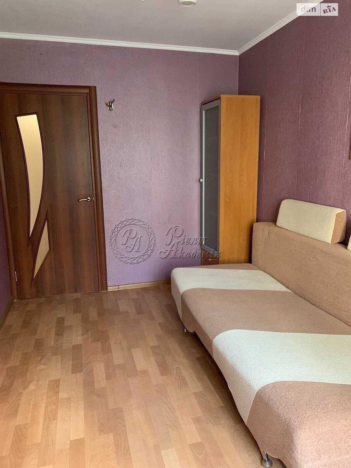 Продажа трехкомнатной квартиры в Киеве, на ул. Бакинская 37, район Лукьяновка фото 1 Продажа трехкомнатной квартиры в Киеве, на ул. Бакинская 37, район Лукьяновка фото 1