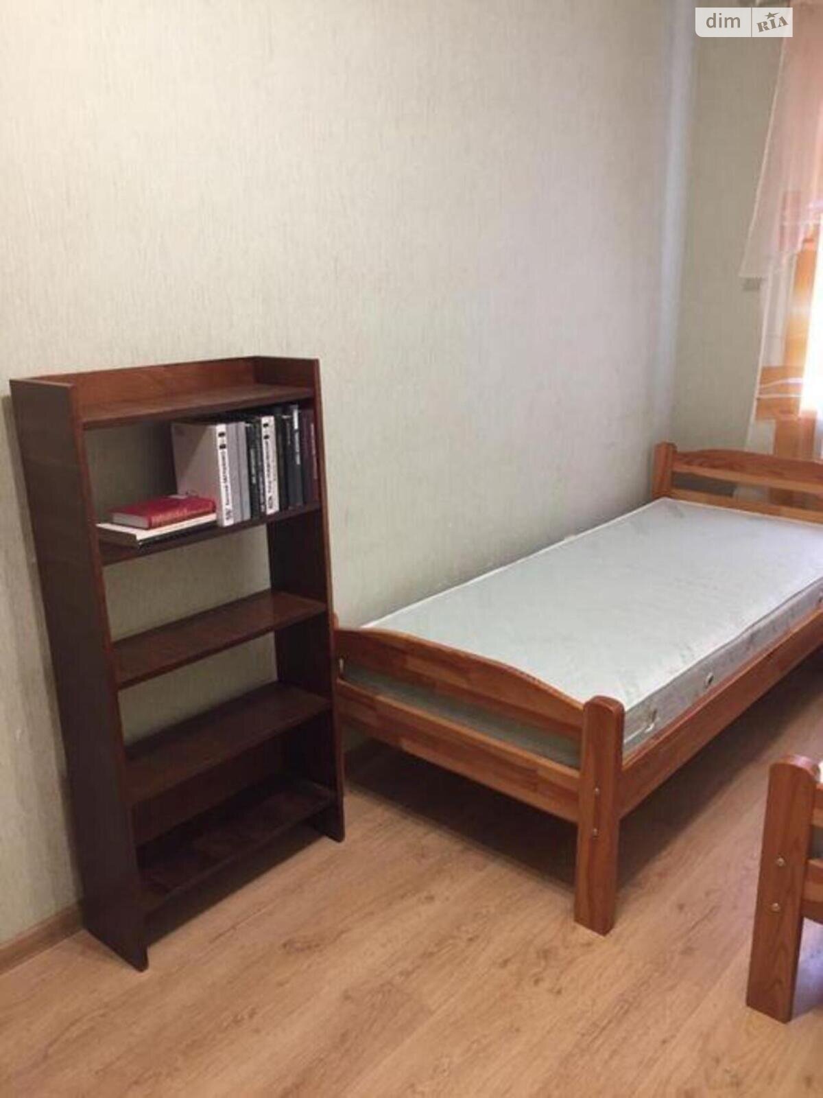 Продажа трехкомнатной квартиры в Киеве, на ул. Дегтяревская 28, район Лукьяновка фото 1