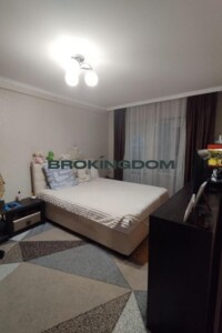 Продажа двухкомнатной квартиры в Киеве, на ул. Дегтяревская 15, район Лукьяновка фото 2 Продажа двухкомнатной квартиры в Киеве, на ул. Дегтяревская 15, район Лукьяновка фото 2