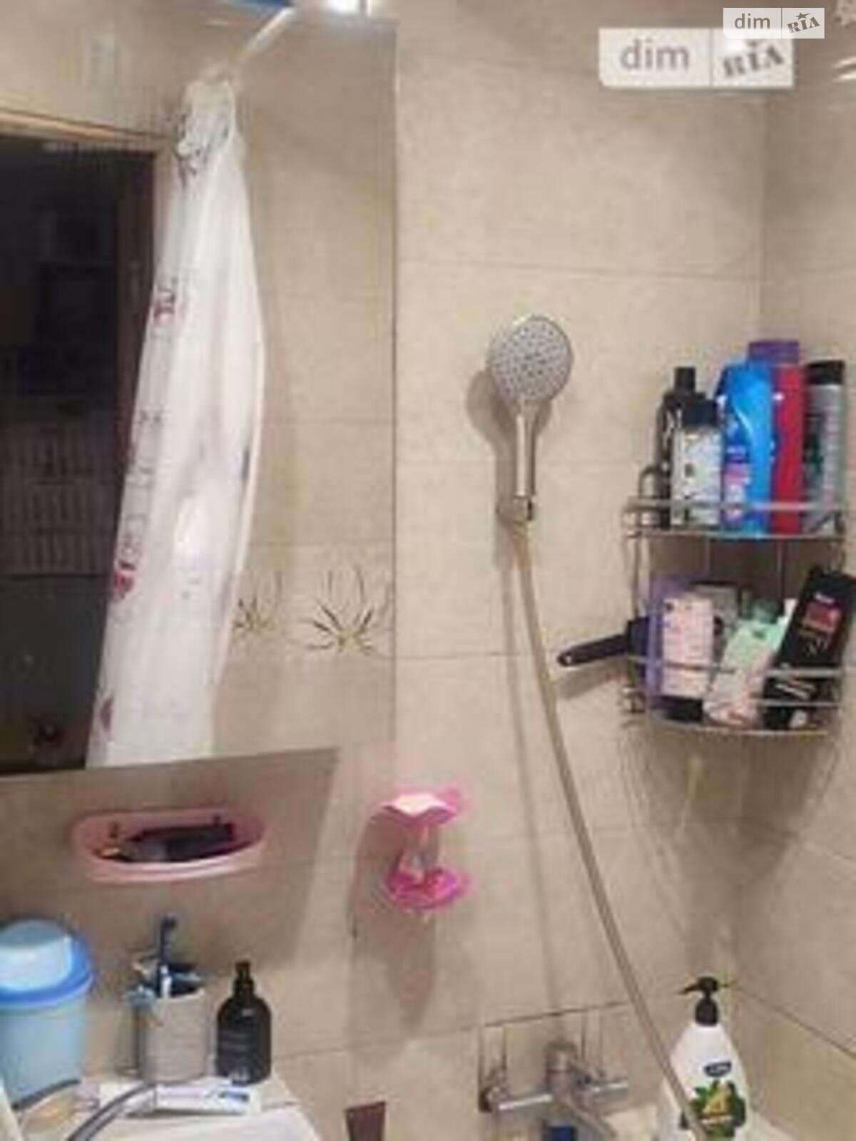 Продажа двухкомнатной квартиры в Киеве, на ул. Дегтяревская 15, район Лукьяновка фото 1