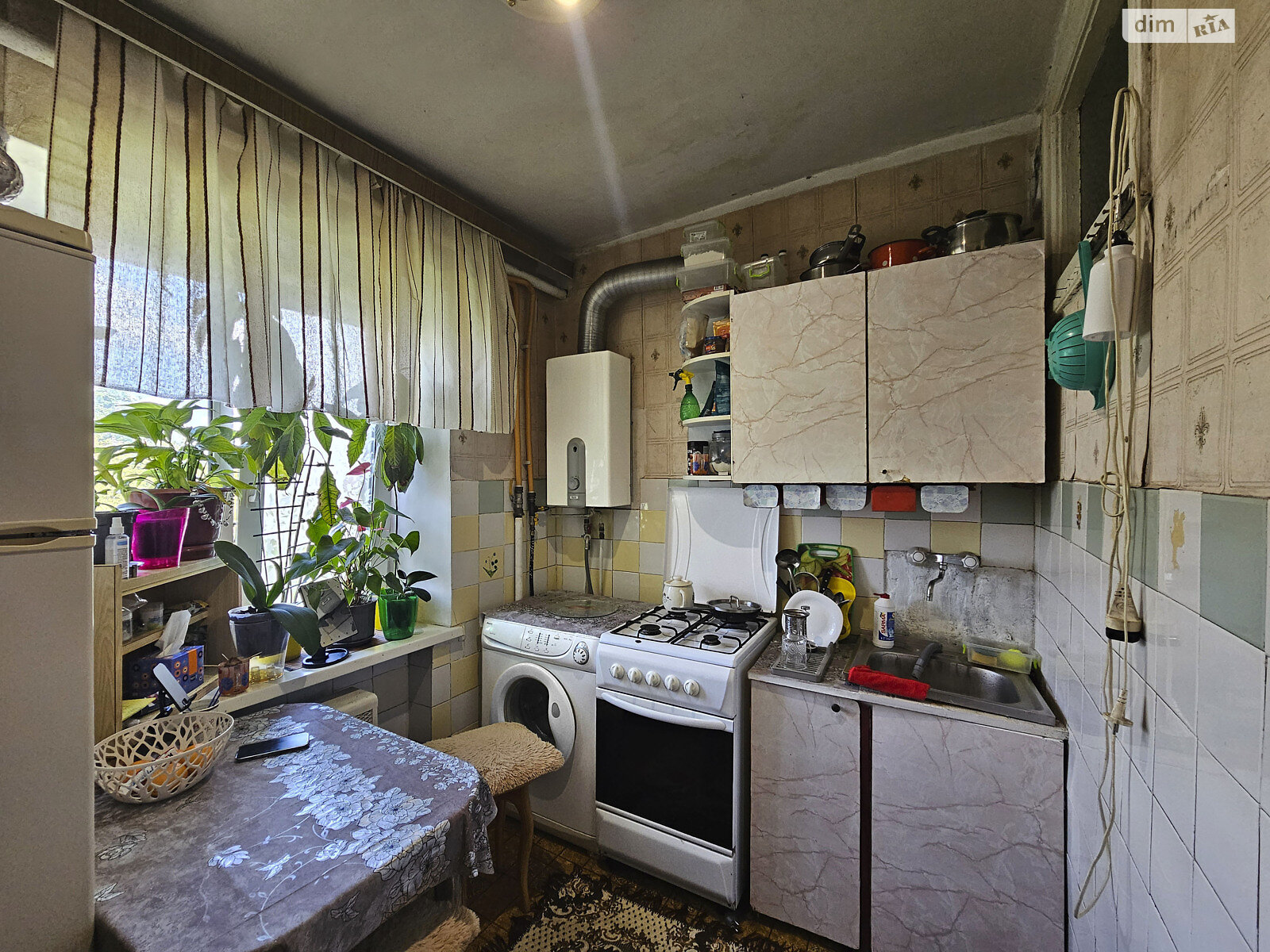 Продажа трехкомнатной квартиры в Киеве, на пер. Делегатский 3, район Лукьяновка фото 1 Продажа трехкомнатной квартиры в Киеве, на пер. Делегатский 3, район Лукьяновка фото 1