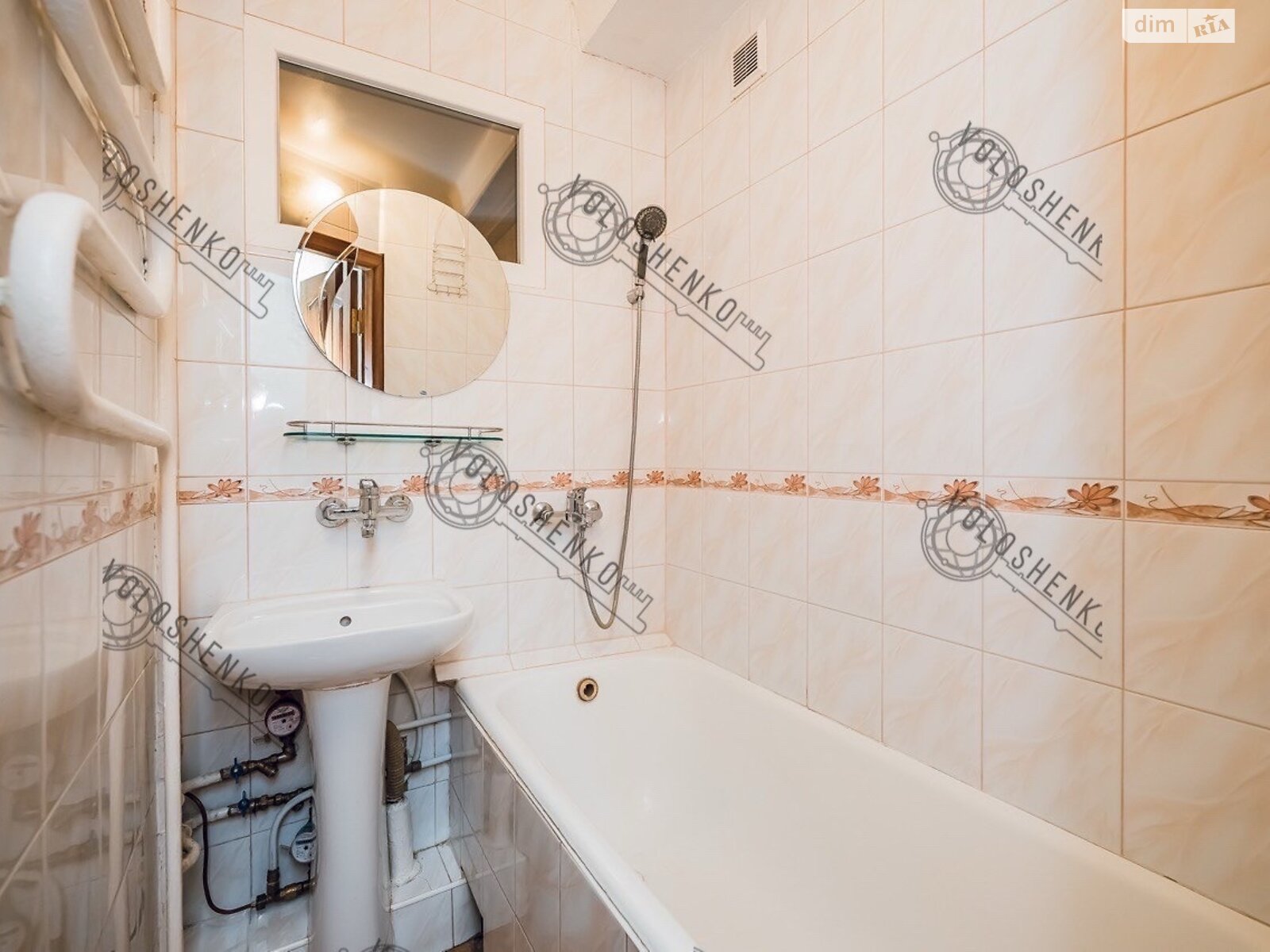 Продажа двухкомнатной квартиры в Киеве, на ул. Деревлянская 16/18 корпус 2, район Лукьяновка фото 1