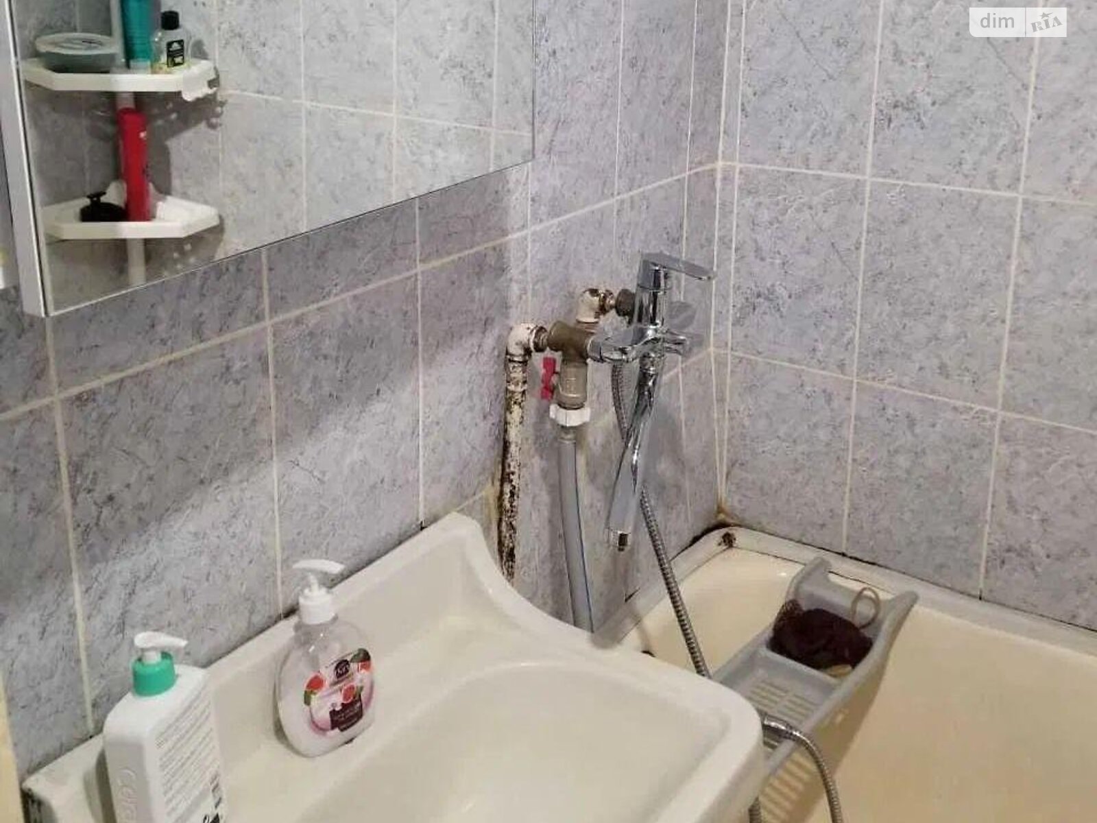 Продажа трехкомнатной квартиры в Киеве, на ул. Дмитриевская 96-98, район Лукьяновка фото 1 Продажа трехкомнатной квартиры в Киеве, на ул. Дмитриевская 96-98, район Лукьяновка фото 1