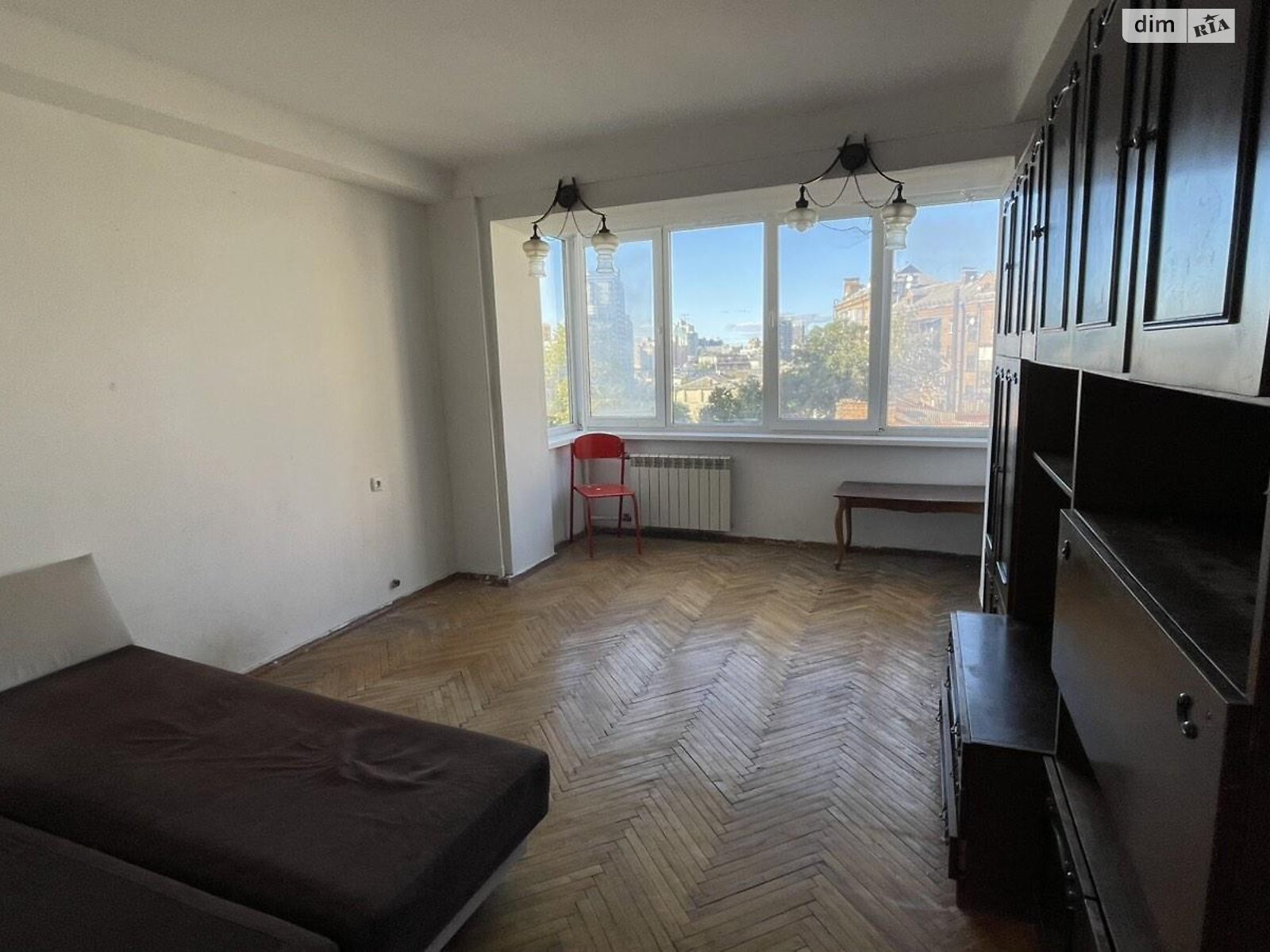 Продажа трехкомнатной квартиры в Киеве, на ул. Дмитриевская 96-98, район Лукьяновка фото 1 Продажа трехкомнатной квартиры в Киеве, на ул. Дмитриевская 96-98, район Лукьяновка фото 1