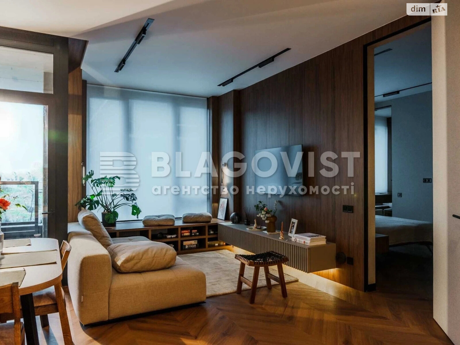 Продаж трикімнатної квартири в Києві, на вул. Ґарета Джонса 12, район Лук'янівка фото 1 Продаж трикімнатної квартири в Києві, на вул. Ґарета Джонса 12, район Лук'янівка фото 1
