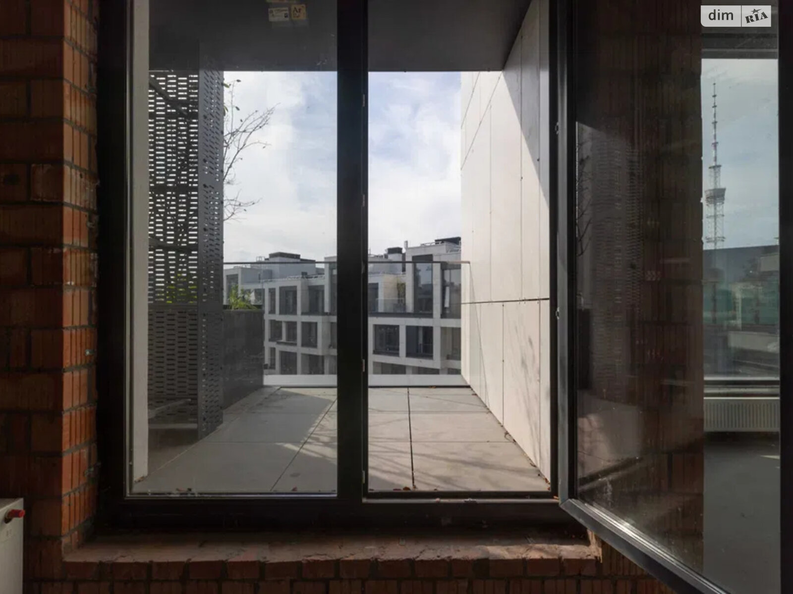 Продажа однокомнатной квартиры в Киеве, на ул. Гарета Джонса 12А, район Лукьяновка фото 1 Продажа однокомнатной квартиры в Киеве, на ул. Гарета Джонса 12А, район Лукьяновка фото 1