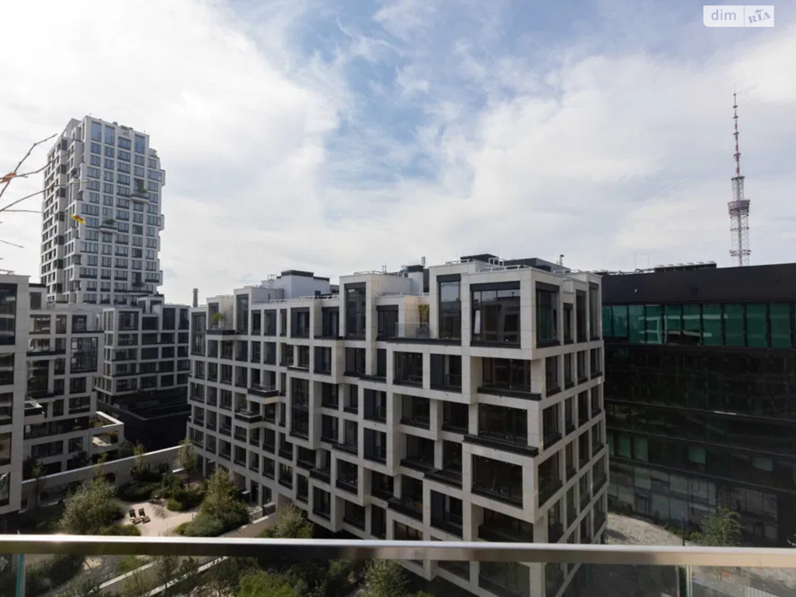 Продажа однокомнатной квартиры в Киеве, на ул. Гарета Джонса 12А, район Лукьяновка фото 1 Продажа однокомнатной квартиры в Киеве, на ул. Гарета Джонса 12А, район Лукьяновка фото 1