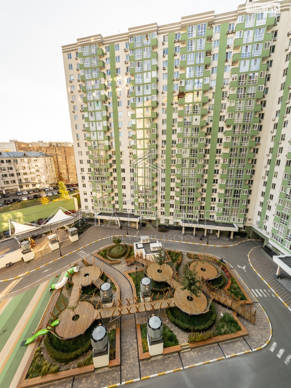 Продажа трехкомнатной квартиры в Киеве, на ул. Герцена 35, район Лукьяновка фото 1 Продажа трехкомнатной квартиры в Киеве, на ул. Герцена 35, район Лукьяновка фото 1