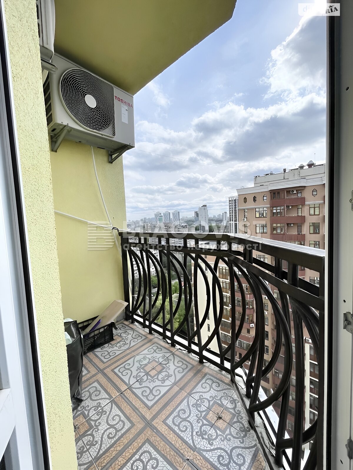 Продаж однокімнатної квартири в Києві, на вул. Коперника 3, район Лук'янівка фото 1 Продаж однокімнатної квартири в Києві, на вул. Коперника 3, район Лук'янівка фото 1