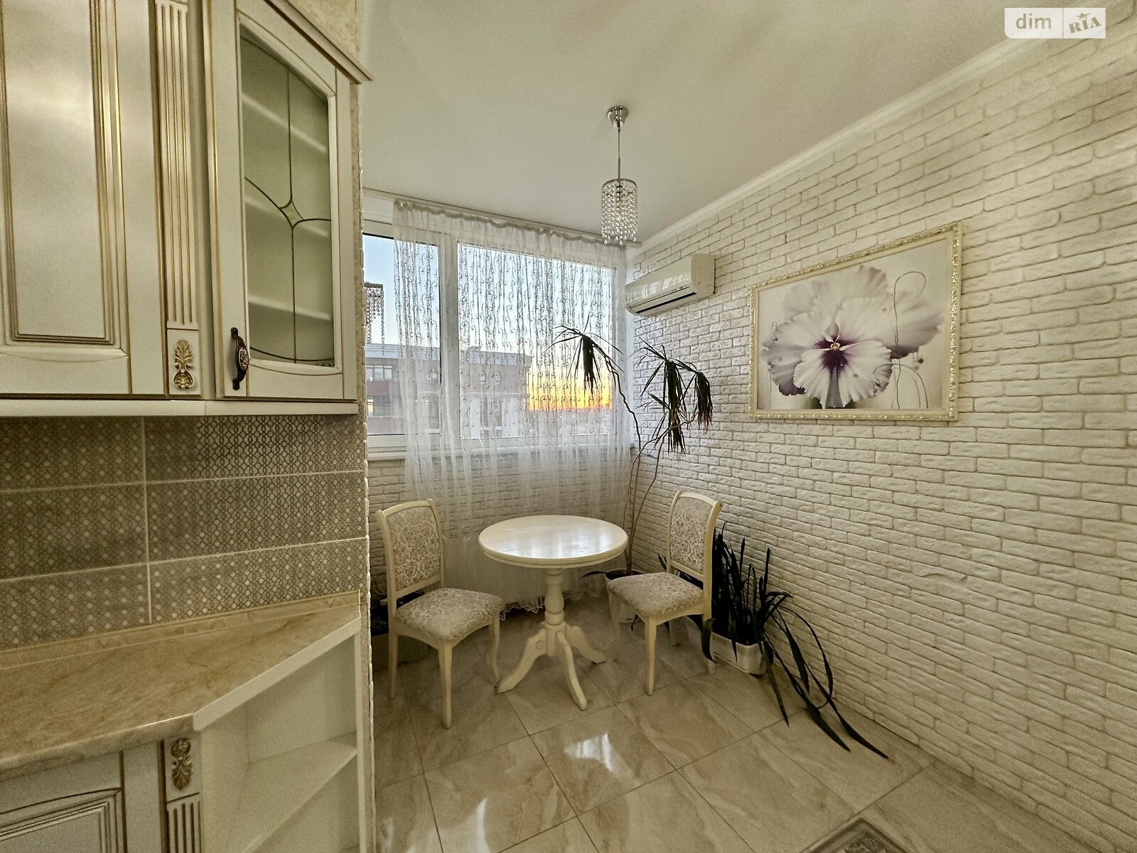 Продажа однокомнатной квартиры в Киеве, на ул. Коперника 3, район Лукьяновка фото 1 Продажа однокомнатной квартиры в Киеве, на ул. Коперника 3, район Лукьяновка фото 1