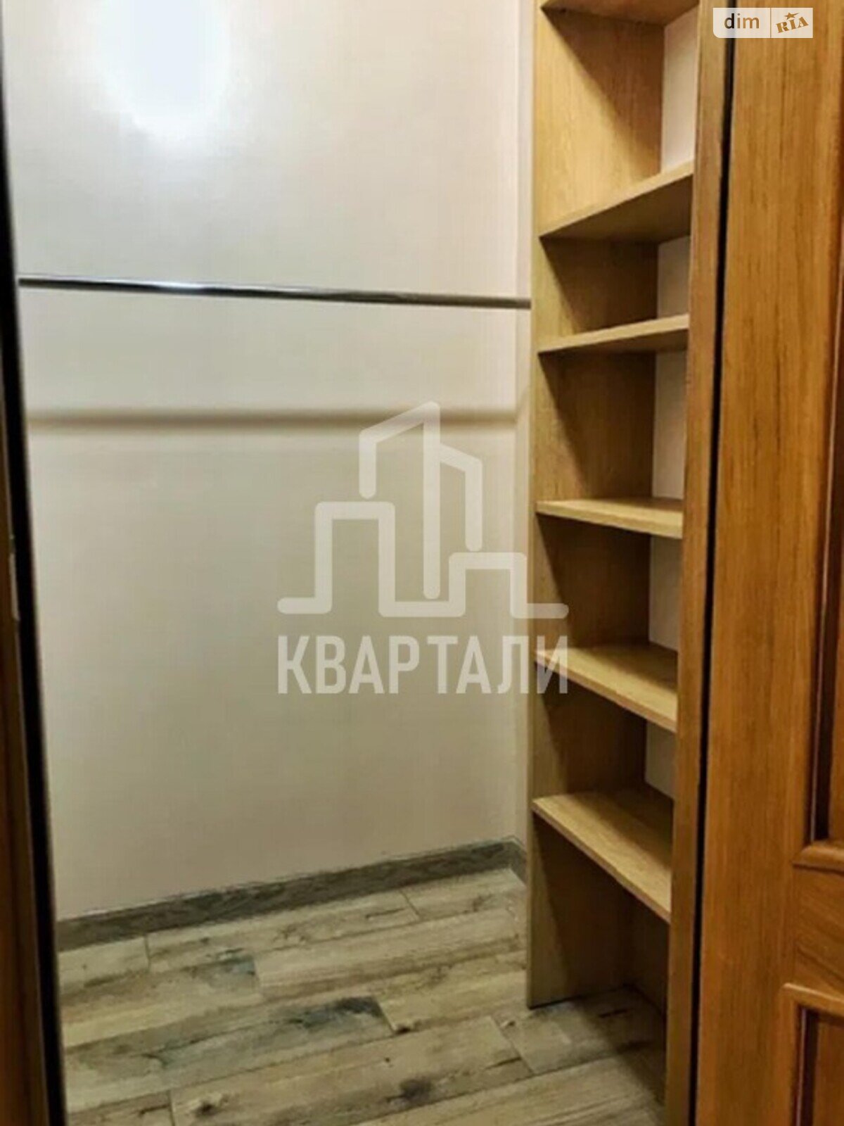 Продажа однокомнатной квартиры в Киеве, на ул. Лукьяновская 9, район Татарка фото 1