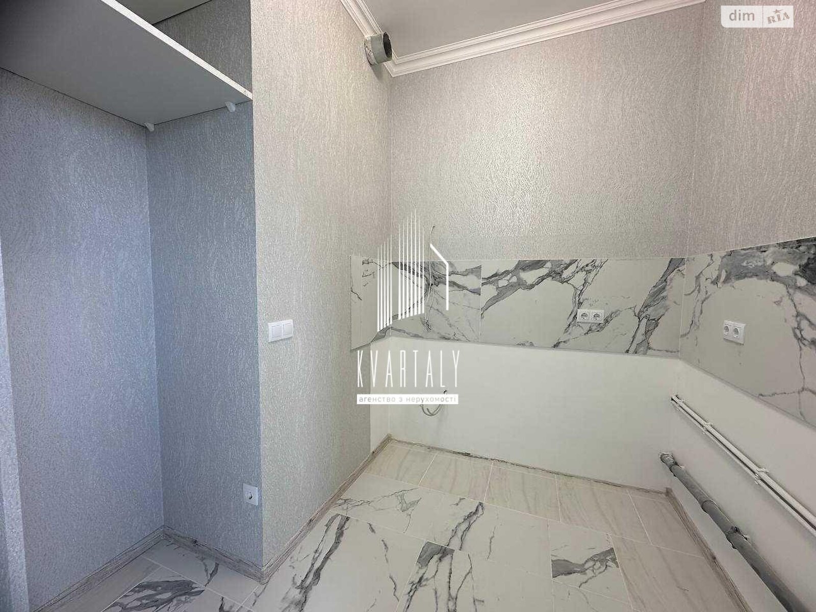 Продаж двокімнатної квартири в Києві, на вул. Нагірна 16, район Лук'янівка фото 1 Продаж двокімнатної квартири в Києві, на вул. Нагірна 16, район Лук'янівка фото 1