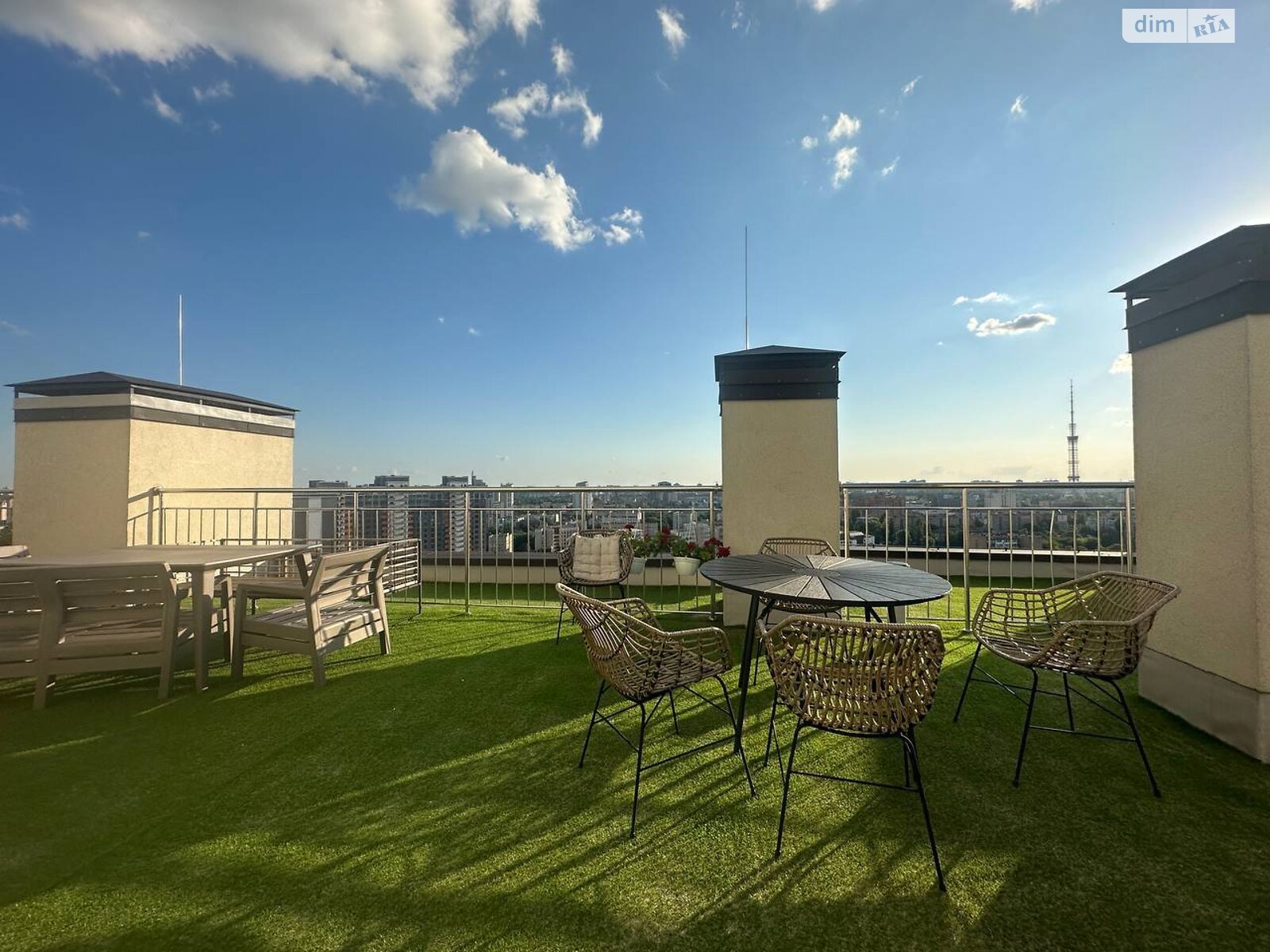 Продаж двокімнатної квартири в Києві, на вул. Нагірна 16, район Лук'янівка фото 1