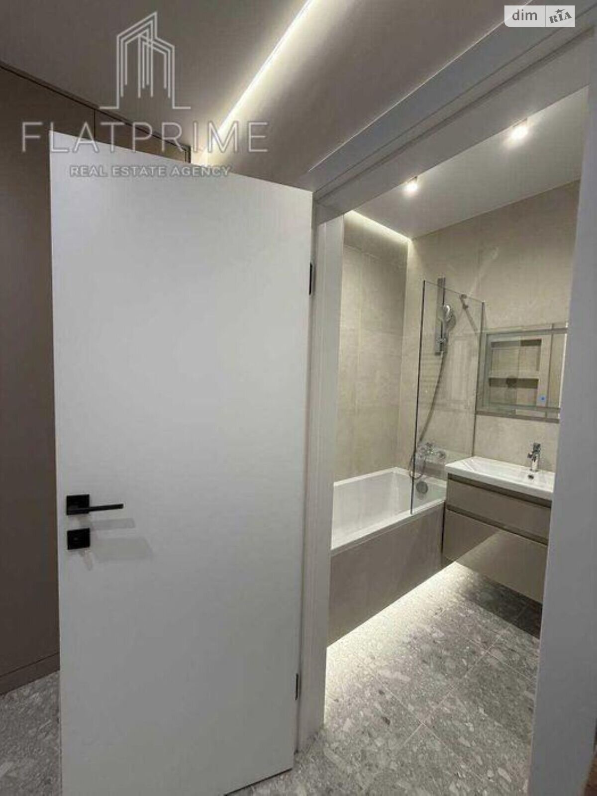 Продажа однокомнатной квартиры в Киеве, на ул. Николая Кравченко 24, район Лукьяновка фото 1