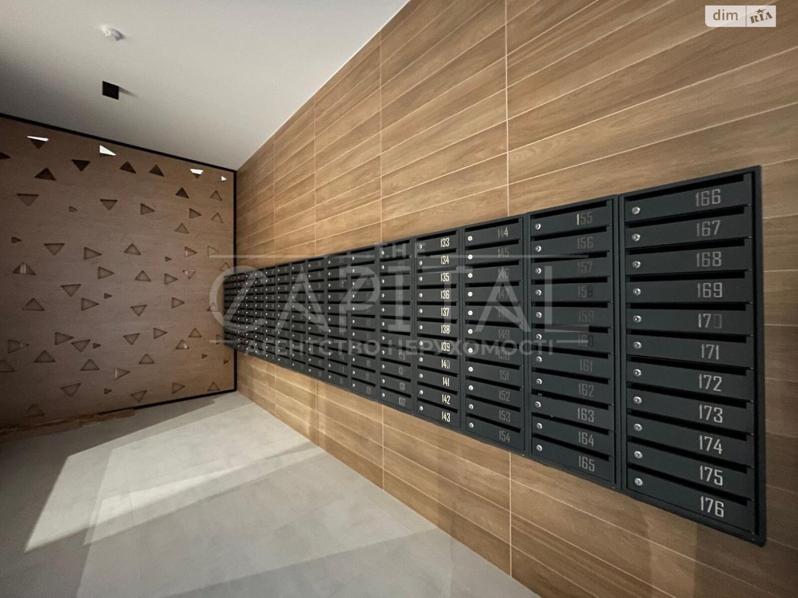 Продажа трехкомнатной квартиры в Киеве, на ул. Николая Кравченко 24, район Лукьяновка фото 1