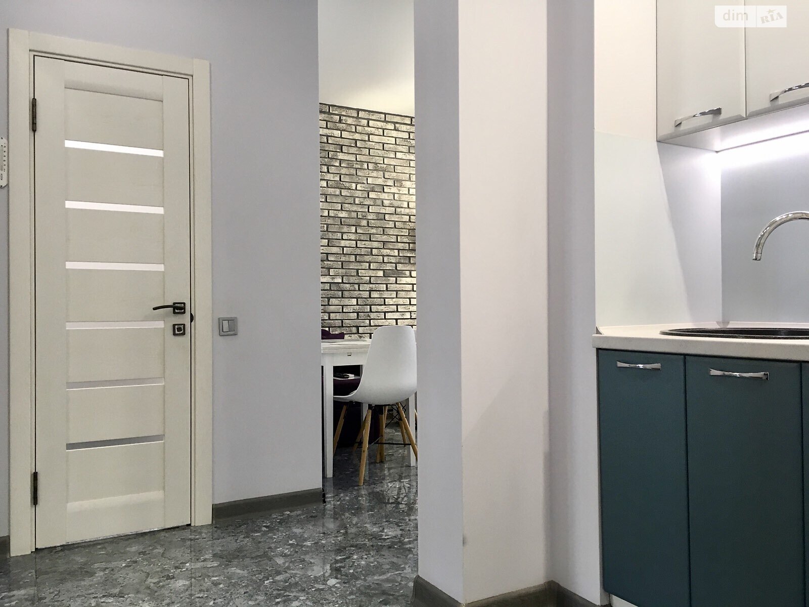Продаж однокімнатної квартири в Києві, на вул. Коперника, район Лук'янівка фото 1 Продаж однокімнатної квартири в Києві, на вул. Коперника, район Лук'янівка фото 1