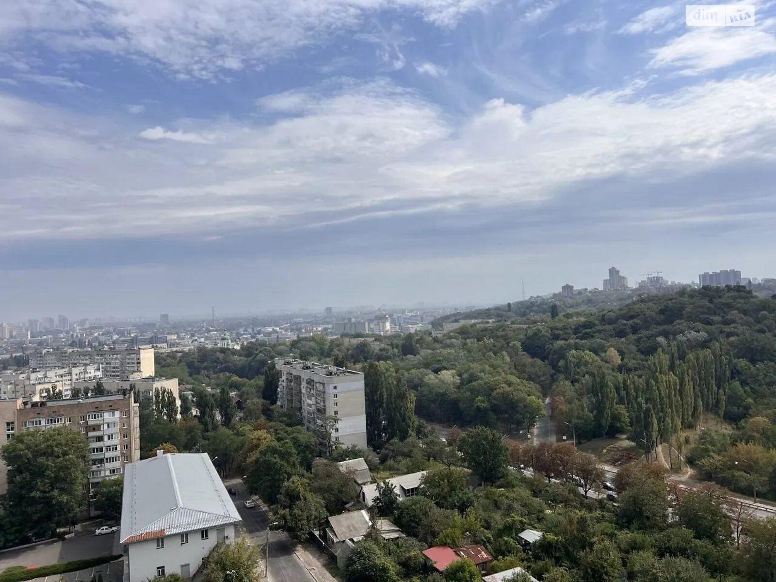 Продаж двокімнатної квартири в Києві, на вул. Петропавлівська 40, район Лук'янівка фото 1 Продаж двокімнатної квартири в Києві, на вул. Петропавлівська 40, район Лук'янівка фото 1