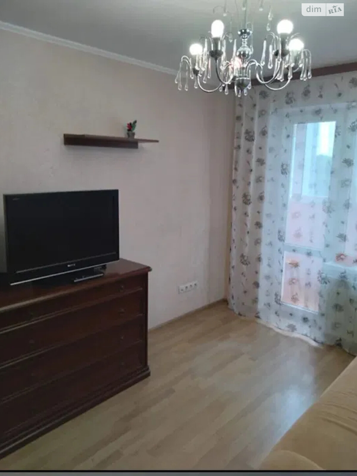 Продаж однокімнатної квартири в Києві, на вул. Платона Майбороди 5/9, район Лук'янівка фото 1 Продаж однокімнатної квартири в Києві, на вул. Платона Майбороди 5/9, район Лук'янівка фото 1