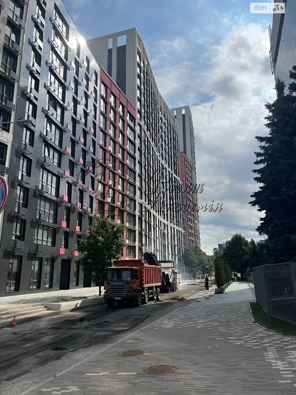 Продажа трехкомнатной квартиры в Киеве, на ул. Шолуденко 30, район Лукьяновка фото 1 Продажа трехкомнатной квартиры в Киеве, на ул. Шолуденко 30, район Лукьяновка фото 1