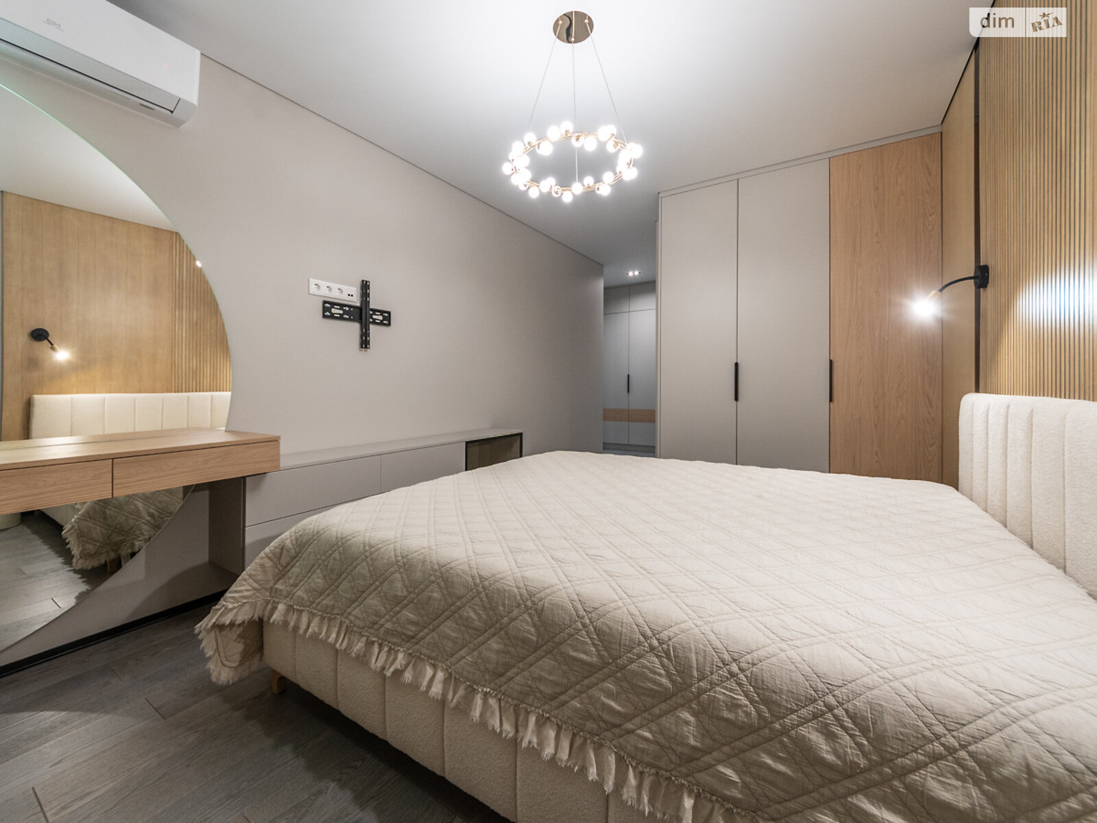 Продажа двухкомнатной квартиры в Киеве, на ул. Шолуденко, район Лукьяновка фото 1