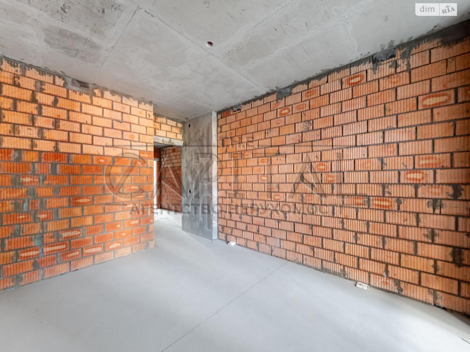 Продажа трехкомнатной квартиры в Киеве, на ул. Шолуденко 30, район Лукьяновка фото 1