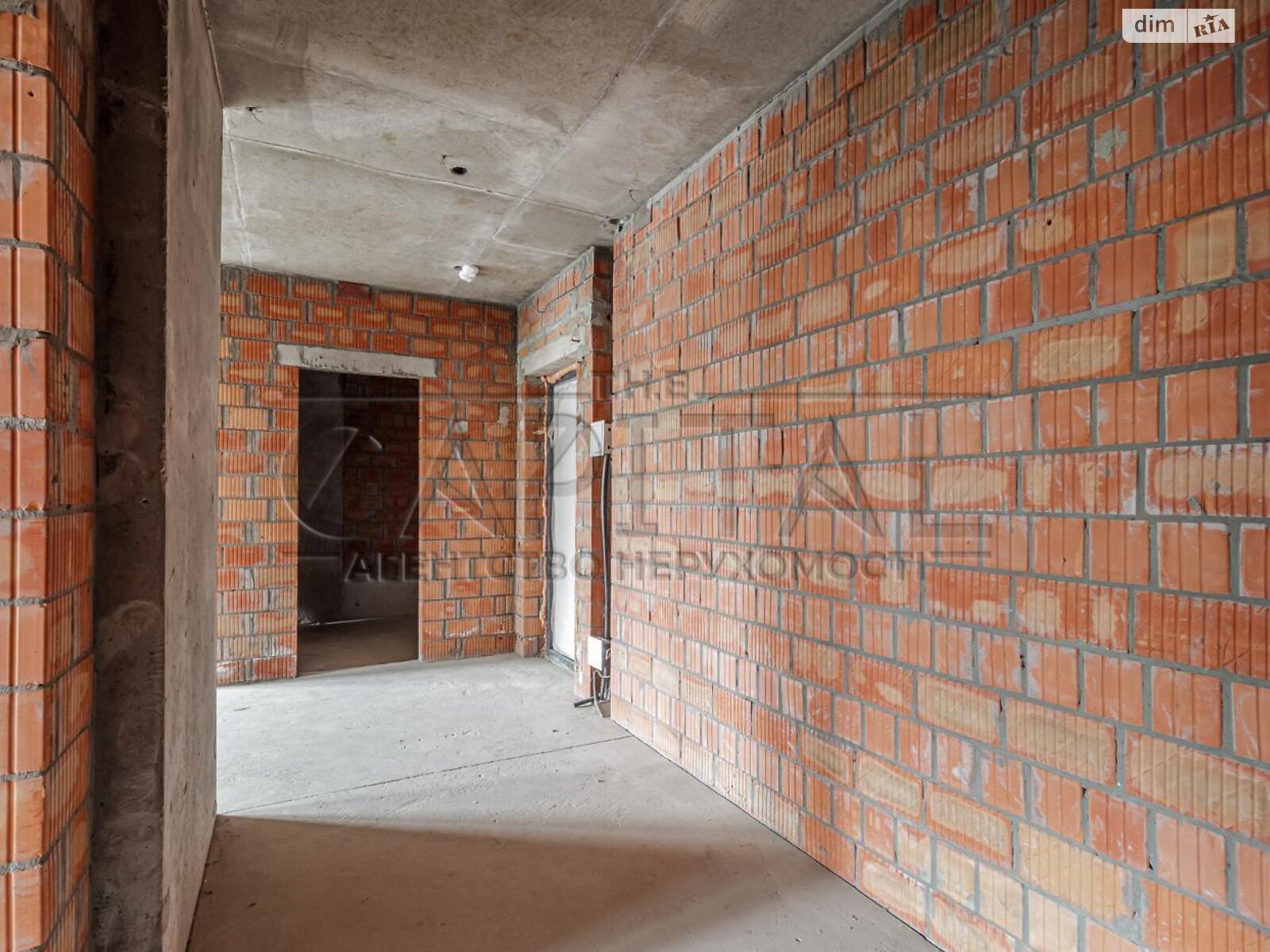 Продажа трехкомнатной квартиры в Киеве, на ул. Шолуденко 30, район Лукьяновка фото 1