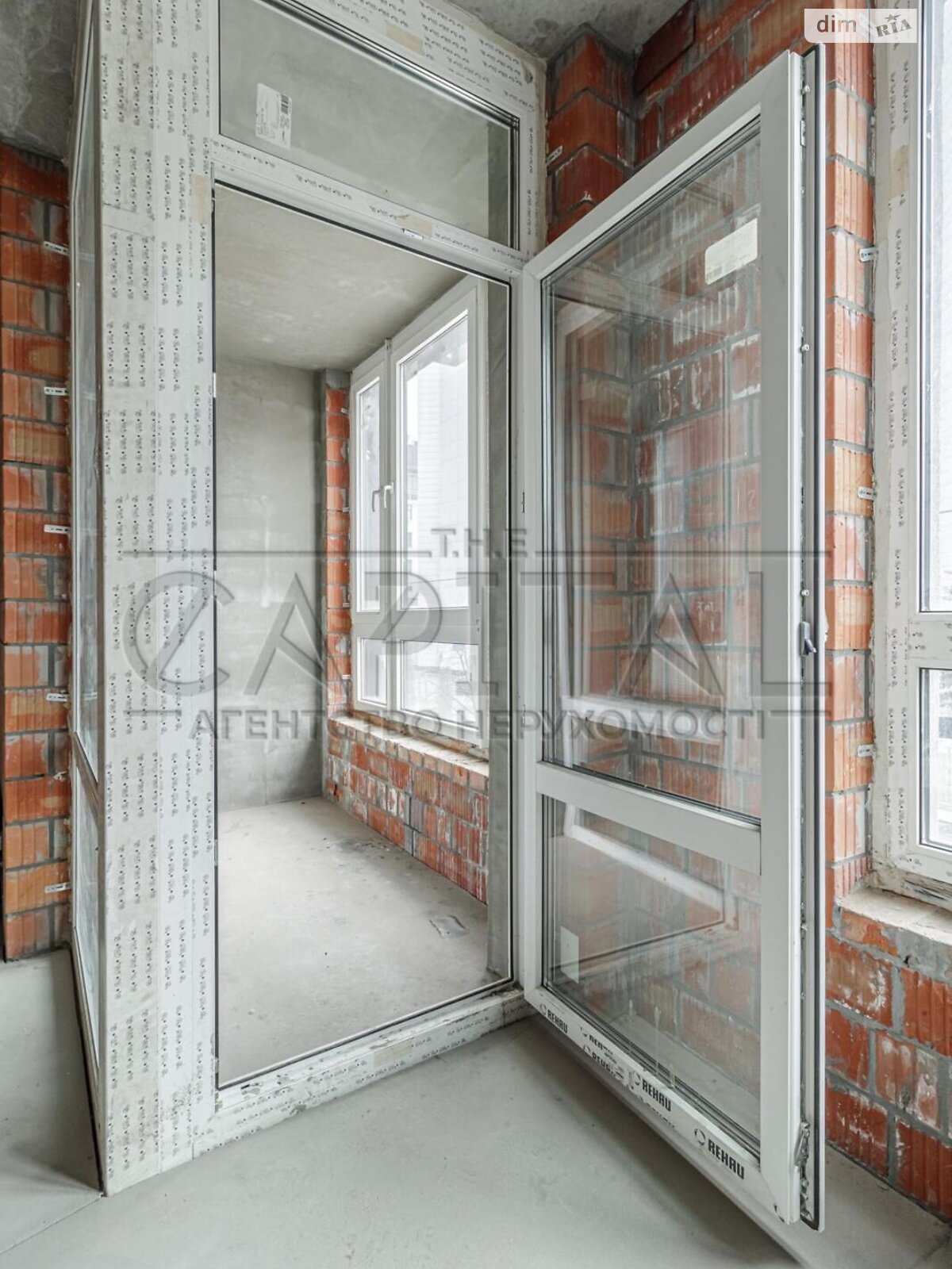 Продажа трехкомнатной квартиры в Киеве, на ул. Шолуденко 30, район Лукьяновка фото 1