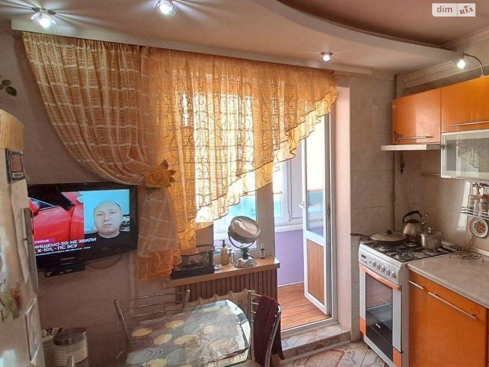 Продажа двухкомнатной квартиры в Киеве, на ул. Татарская, район Лукьяновка фото 1 Продажа двухкомнатной квартиры в Киеве, на ул. Татарская, район Лукьяновка фото 1