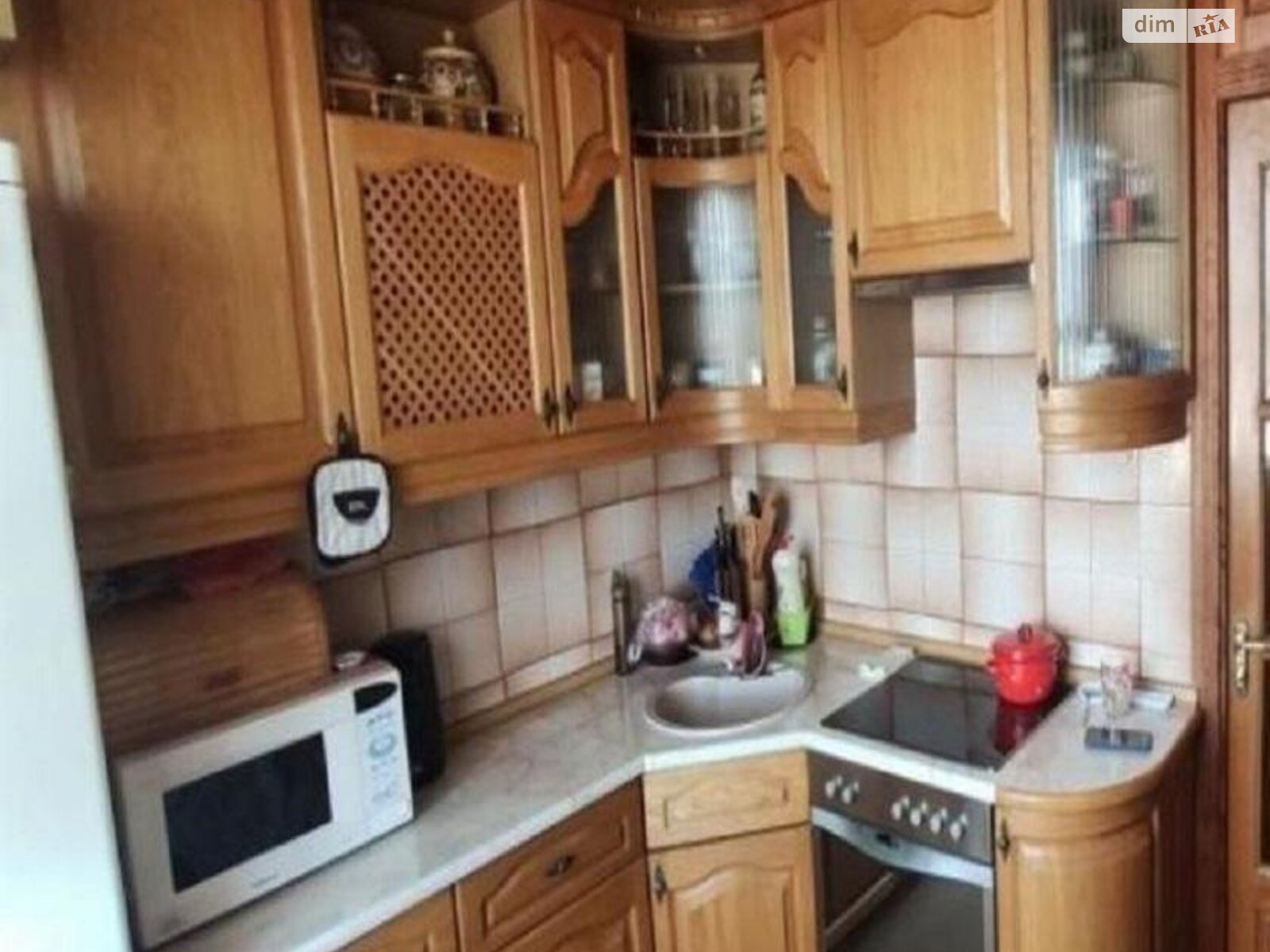 Продажа трехкомнатной квартиры в Киеве, на пер. Татарский 8, район Лукьяновка фото 1