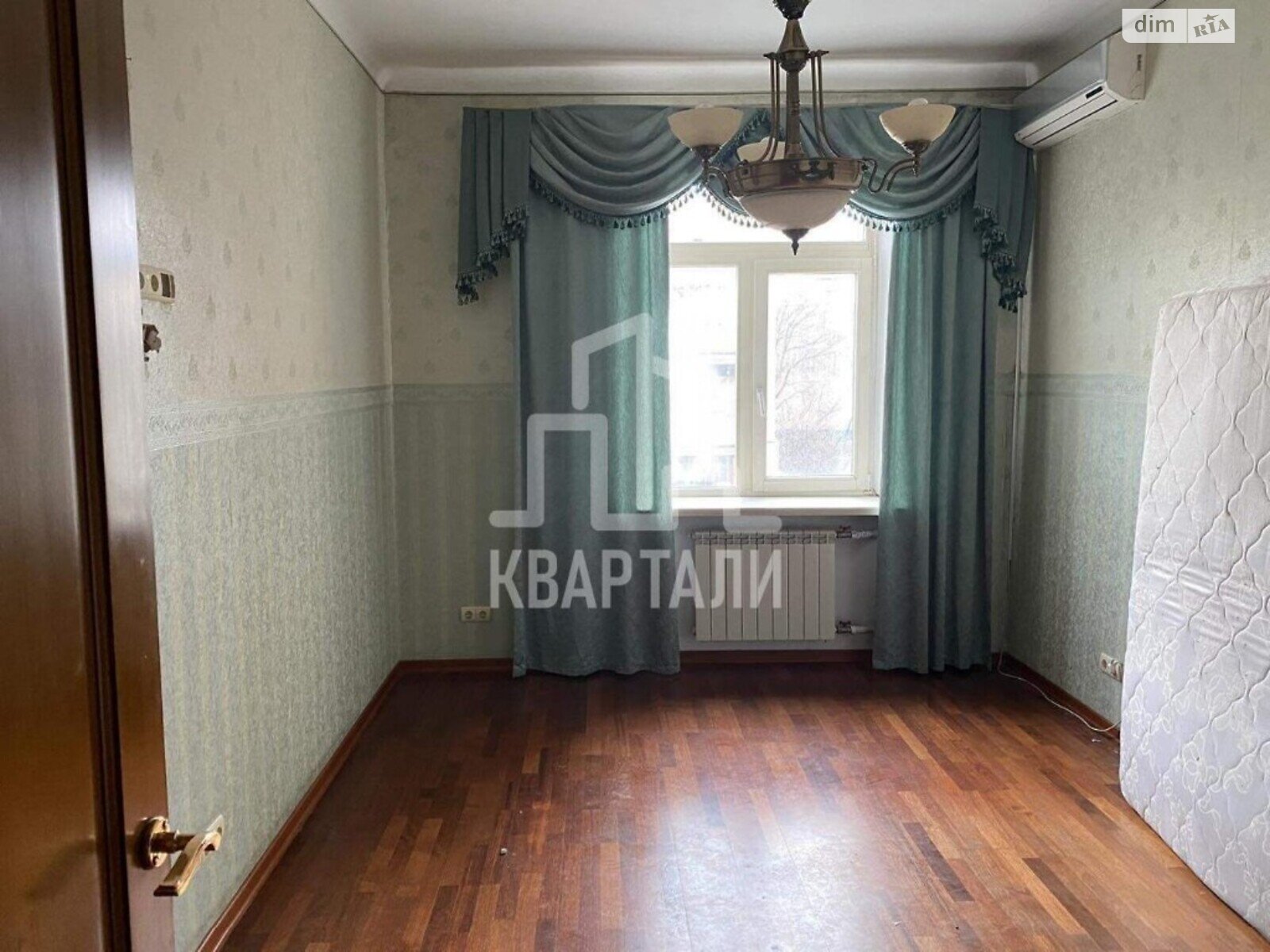 Продаж п`ятикімнатної квартири в Києві, на вул. Тургенєва (Троєщина) 74, район Солдатська Слобідка фото 1