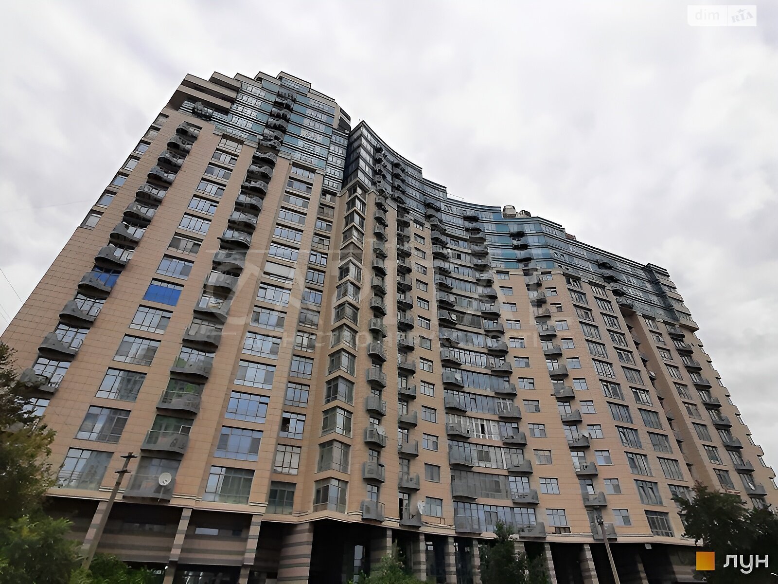 Продажа трехкомнатной квартиры в Киеве, на ул. Юрия Ильенко 18Б, район Лукьяновка фото 1 Продажа трехкомнатной квартиры в Киеве, на ул. Юрия Ильенко 18Б, район Лукьяновка фото 1