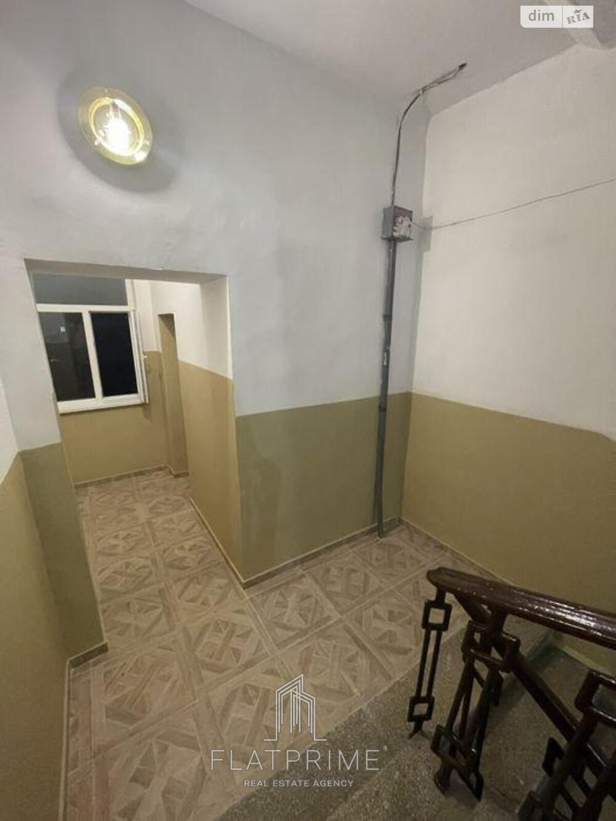 Продаж трикімнатної квартири в Києві, на вул. Юрія Іллєнка 32, район Лук'янівка фото 1 Продаж трикімнатної квартири в Києві, на вул. Юрія Іллєнка 32, район Лук'янівка фото 1