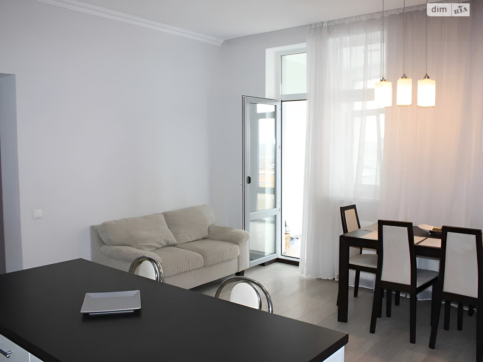 Продажа трехкомнатной квартиры в Киеве, на ул. Юрия Ильенко 18Б, район Лукьяновка фото 1