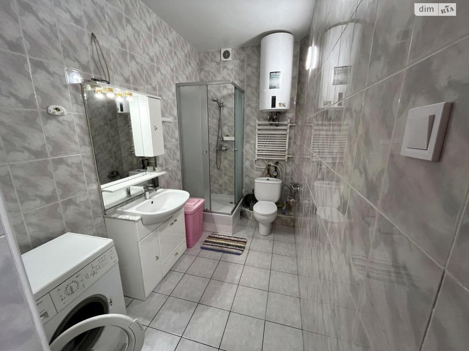 Продажа трехкомнатной квартиры в Киеве, на ул. Юрия Ильенко 18А, район Лукьяновка фото 1