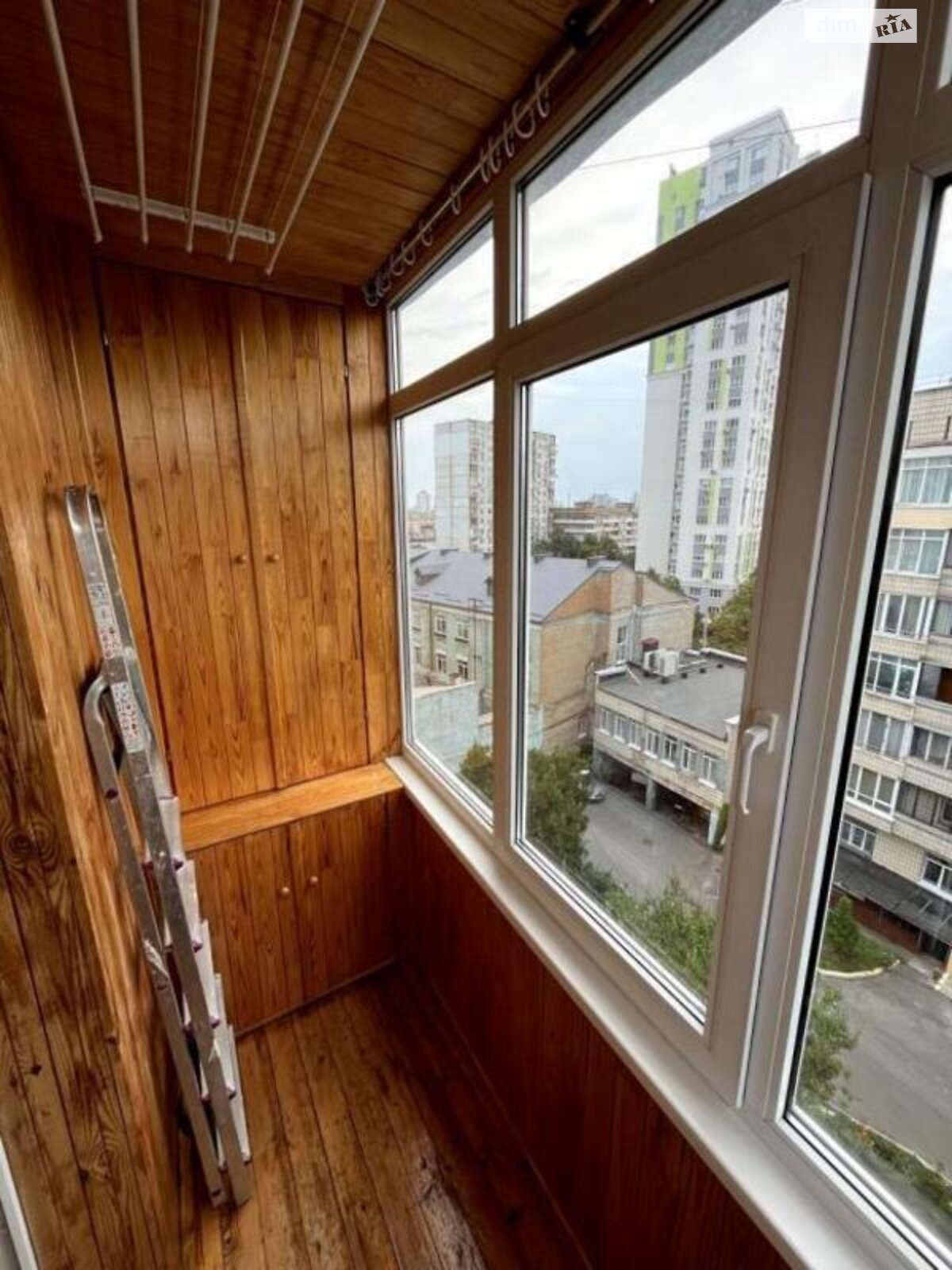 Продажа трехкомнатной квартиры в Киеве, на ул. Юрия Ильенко 18А, район Лукьяновка фото 1