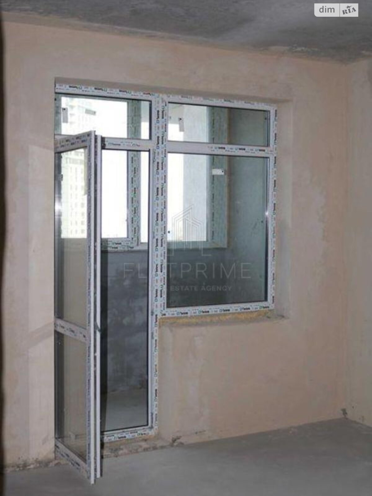 Продажа трехкомнатной квартиры в Киеве, на ул. Загоровская 25, район Лукьяновка фото 1 Продажа трехкомнатной квартиры в Киеве, на ул. Загоровская 25, район Лукьяновка фото 1
