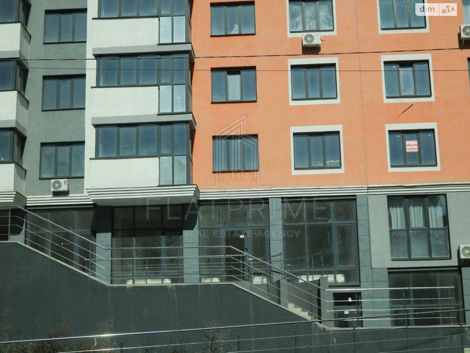 Продажа трехкомнатной квартиры в Киеве, на ул. Загоровская 25, район Лукьяновка фото 1 Продажа трехкомнатной квартиры в Киеве, на ул. Загоровская 25, район Лукьяновка фото 1