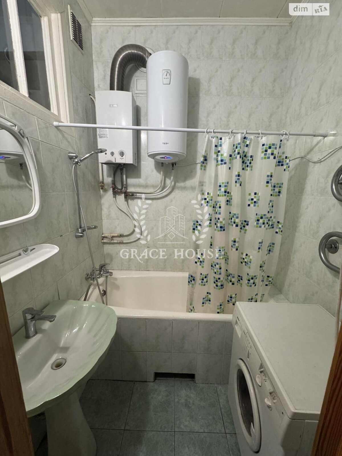 Продаж двокімнатної квартири в Києві, на вул. Загорівська 36, район Лук'янівка фото 1