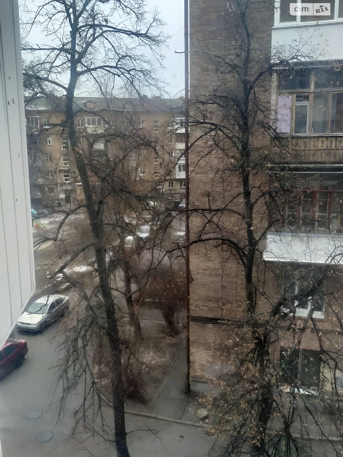 Продажа трехкомнатной квартиры в Киеве, на ул. Зоологическая 6, район Лукьяновка фото 1 Продажа трехкомнатной квартиры в Киеве, на ул. Зоологическая 6, район Лукьяновка фото 1