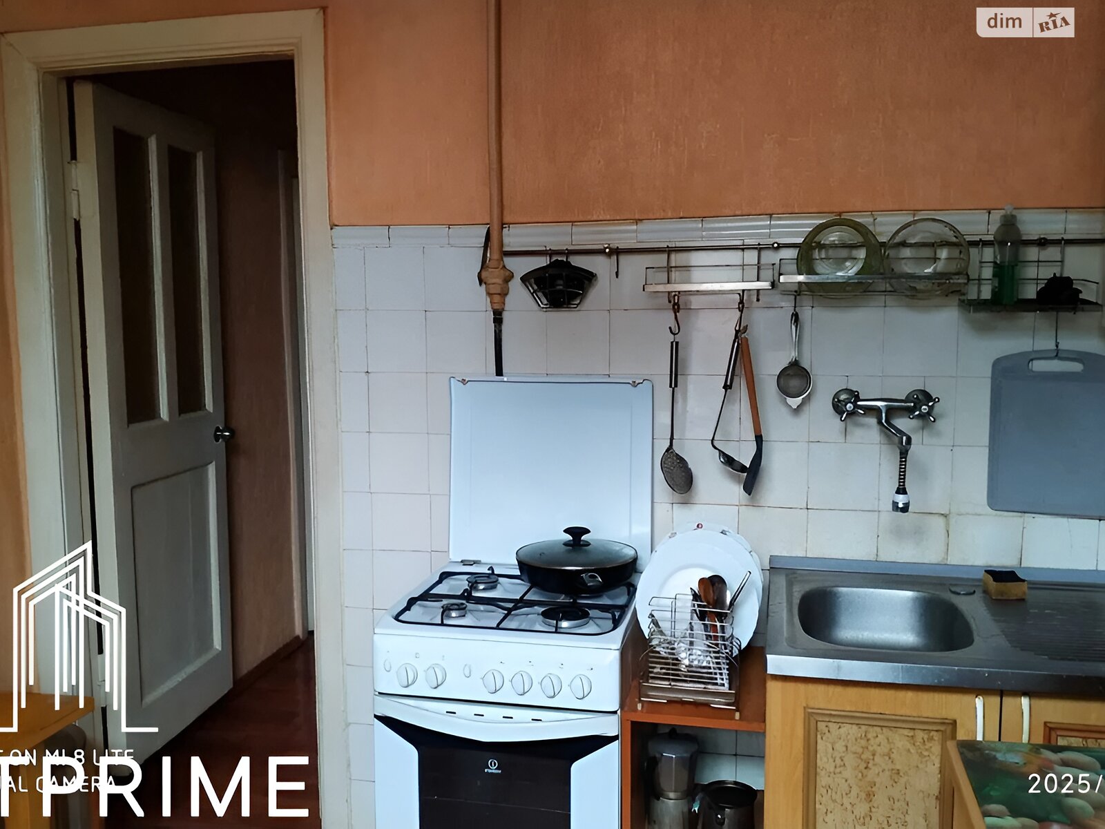 Продажа трехкомнатной квартиры в Киеве, на ул. Зоологическая 6, район Лукьяновка фото 1 Продажа трехкомнатной квартиры в Киеве, на ул. Зоологическая 6, район Лукьяновка фото 1