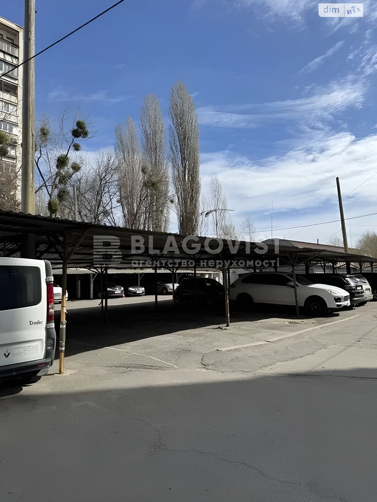 Продажа трехкомнатной квартиры в Киеве, на ул. Зоологическая 6В, район Лукьяновка фото 1 Продажа трехкомнатной квартиры в Киеве, на ул. Зоологическая 6В, район Лукьяновка фото 1