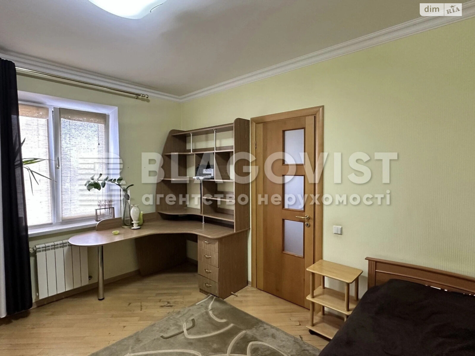 Продажа четырехкомнатной квартиры в Киеве, на ул. Зоологическая 6В, район Лукьяновка фото 1 Продажа четырехкомнатной квартиры в Киеве, на ул. Зоологическая 6В, район Лукьяновка фото 1