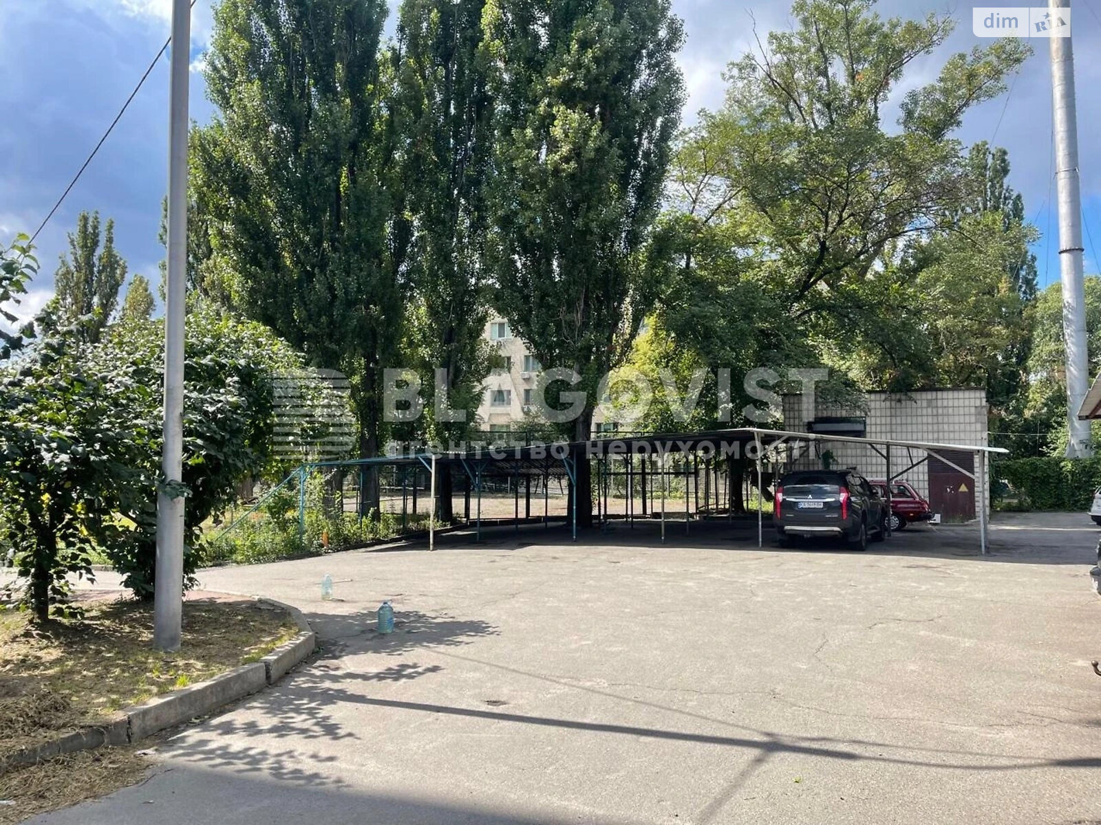 Продажа четырехкомнатной квартиры в Киеве, на ул. Зоологическая 6В, район Лукьяновка фото 1 Продажа четырехкомнатной квартиры в Киеве, на ул. Зоологическая 6В, район Лукьяновка фото 1