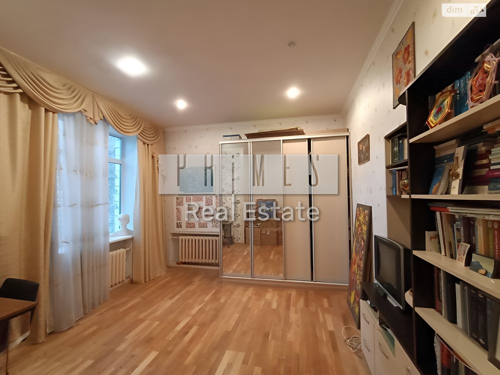 Продаж трикімнатної квартири в Києві, на вул. Лютеранська 19, фото 1 Продаж трикімнатної квартири в Києві, на вул. Лютеранська 19, фото 1