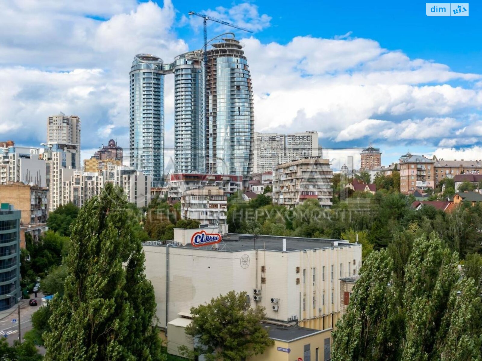 Продажа двухкомнатной квартиры в Киеве, на ул. Маккейна Джона 7, фото 1 Продажа двухкомнатной квартиры в Киеве, на ул. Маккейна Джона 7, фото 1