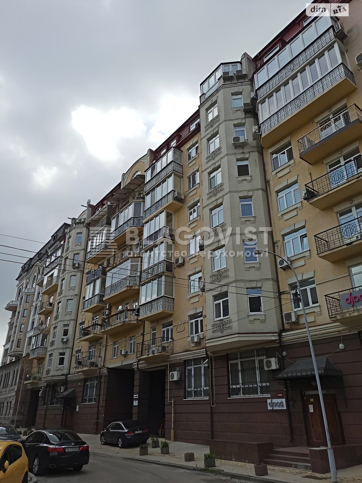 Продаж чотирикімнатної квартири в Києві, на вул. Межигірська 3/7Б, фото 1 Продаж чотирикімнатної квартири в Києві, на вул. Межигірська 3/7Б, фото 1