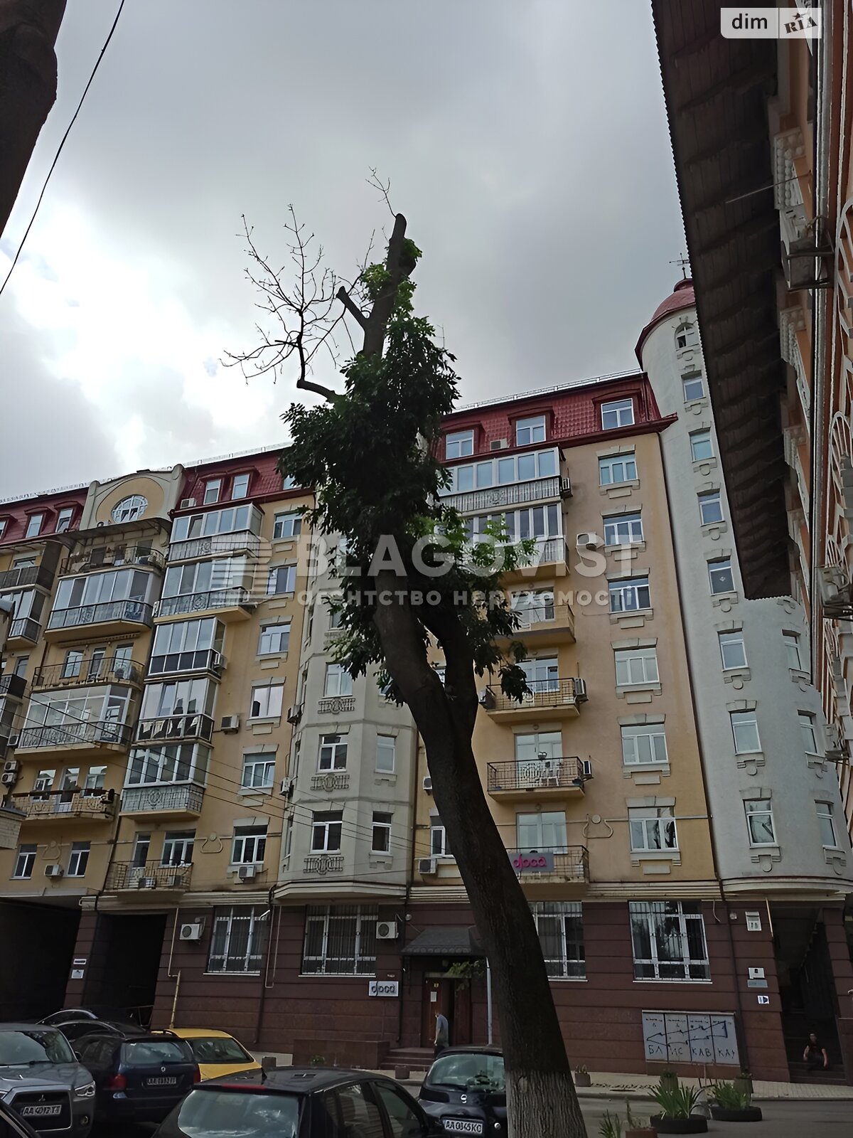 Продаж чотирикімнатної квартири в Києві, на вул. Межигірська 3/7Б, фото 1 Продаж чотирикімнатної квартири в Києві, на вул. Межигірська 3/7Б, фото 1