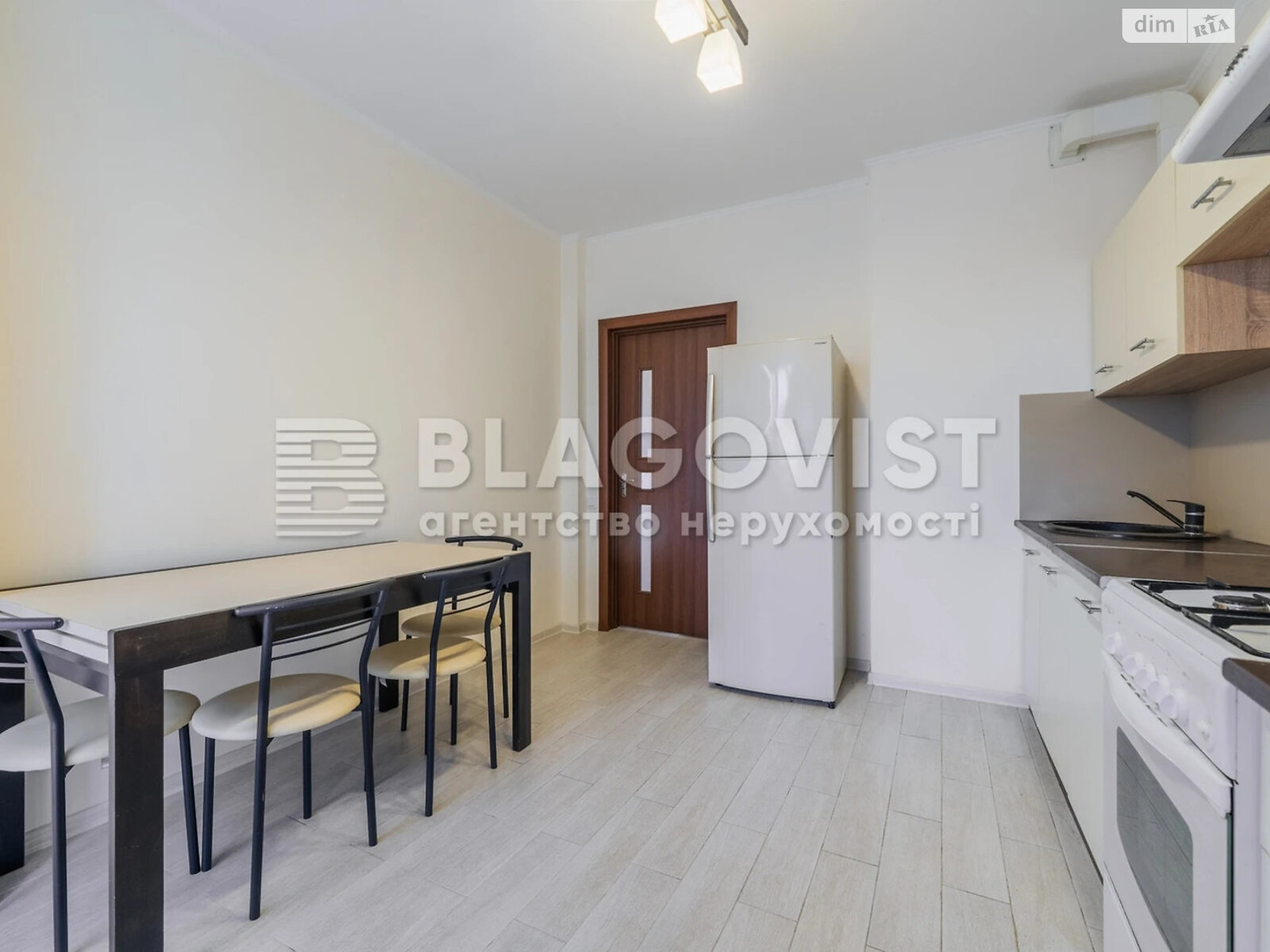Продажа двухкомнатной квартиры в Киеве, на ул. Метрологическая 11А, фото 1 Продажа двухкомнатной квартиры в Киеве, на ул. Метрологическая 11А, фото 1